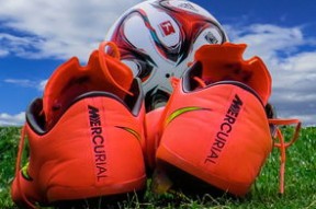 九游体育官方网站-世界青年花样轮滑锦标赛青春舞台盛大开启，花样轮滑世界第一视频